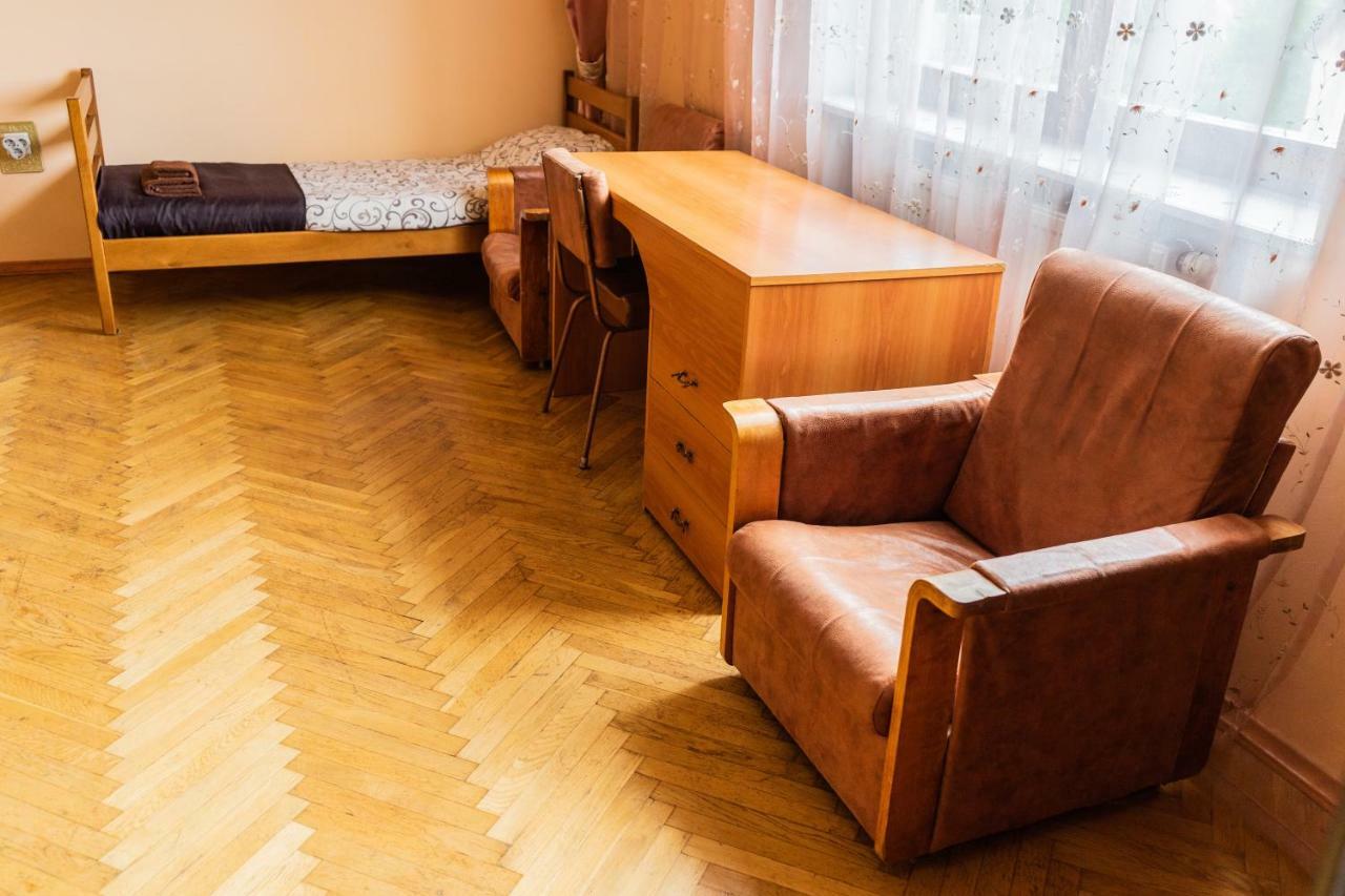 Hostel Villa Roma Lvov Exteriér fotografie