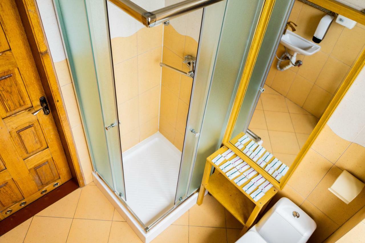 Hostel Villa Roma Lvov Exteriér fotografie